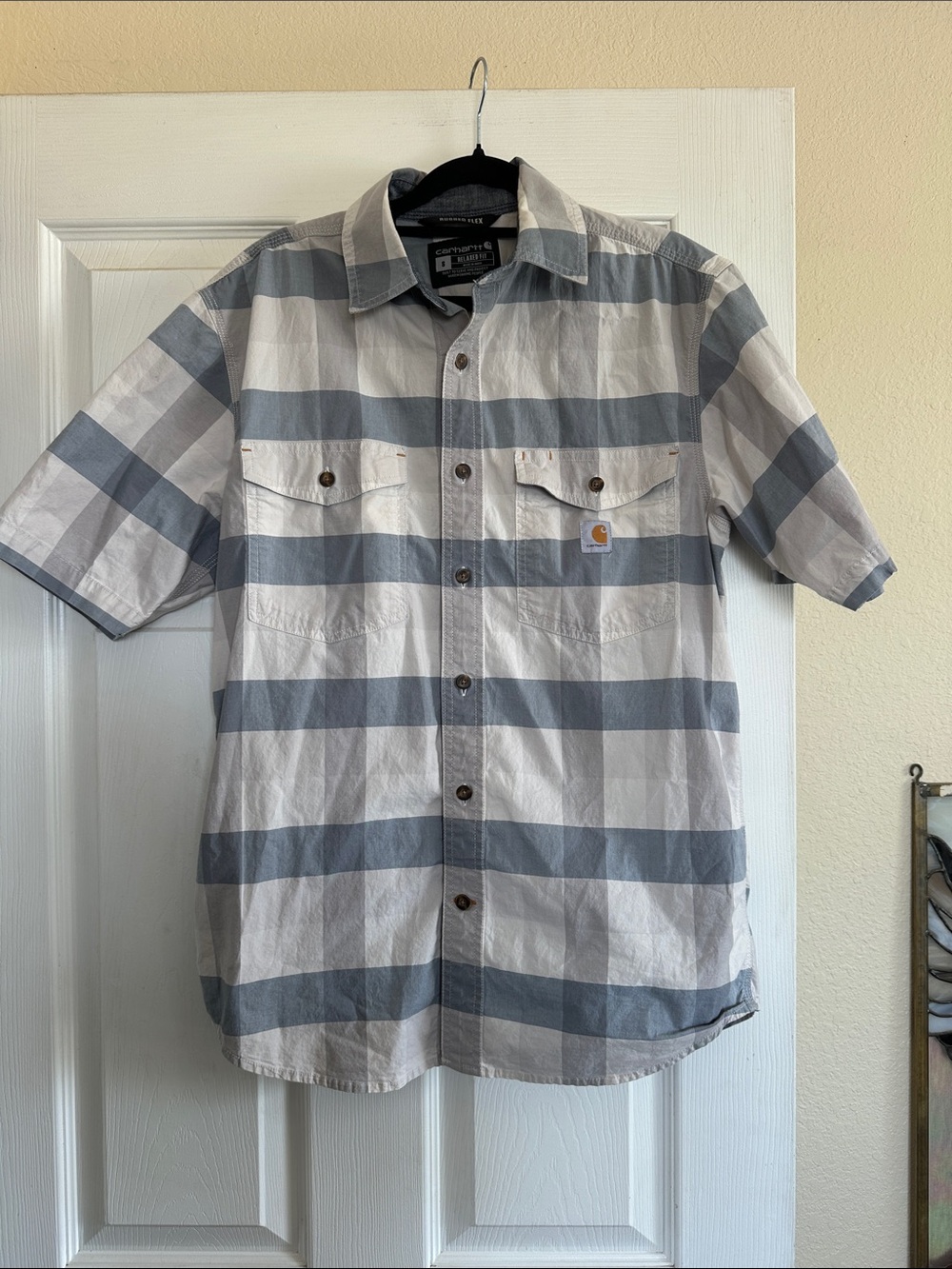 Carhartt Men’s Short-Sleeve Plaid Button-Down Shirt